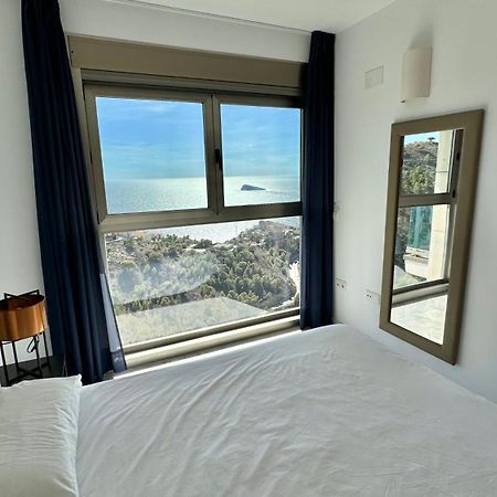 High Rise Apartment On The 39Th Floor With Private Terrace And Sea Views Μπένιντορμ Εξωτερικό φωτογραφία