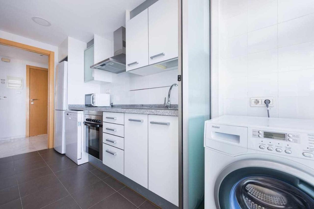 High Rise Apartment On The 39Th Floor With Private Terrace And Sea Views Μπένιντορμ Εξωτερικό φωτογραφία