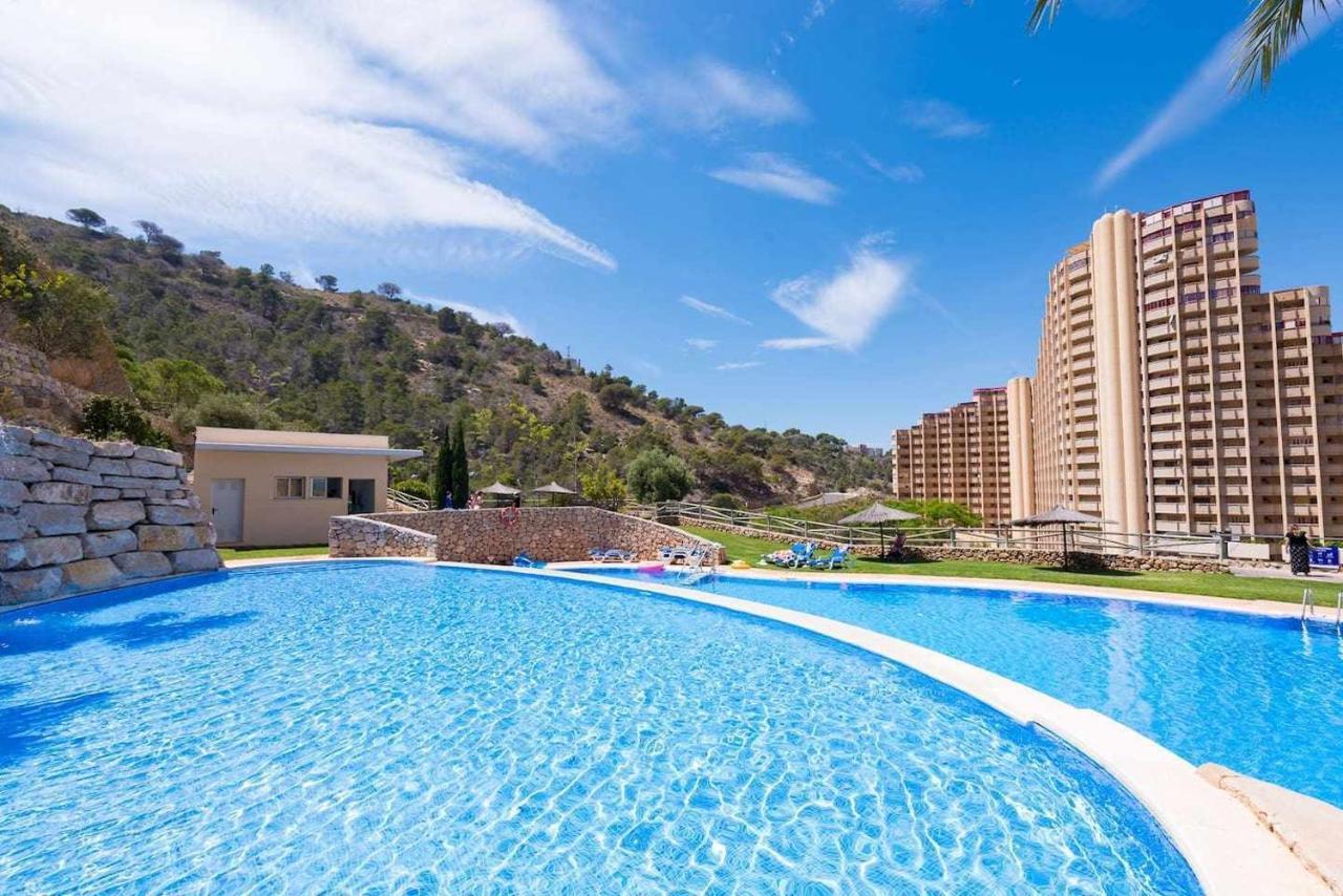 High Rise Apartment On The 39Th Floor With Private Terrace And Sea Views Μπένιντορμ Εξωτερικό φωτογραφία