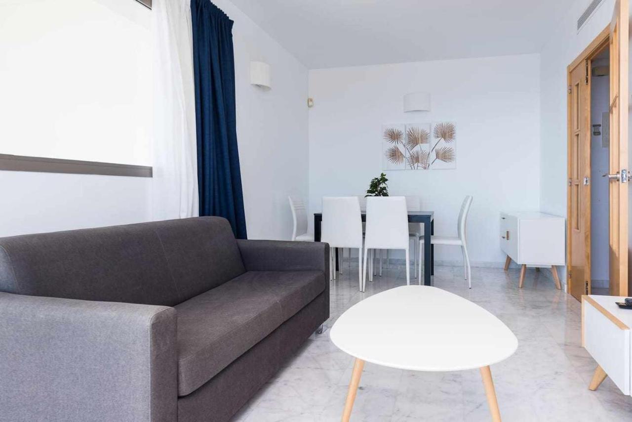 High Rise Apartment On The 39Th Floor With Private Terrace And Sea Views Μπένιντορμ Εξωτερικό φωτογραφία