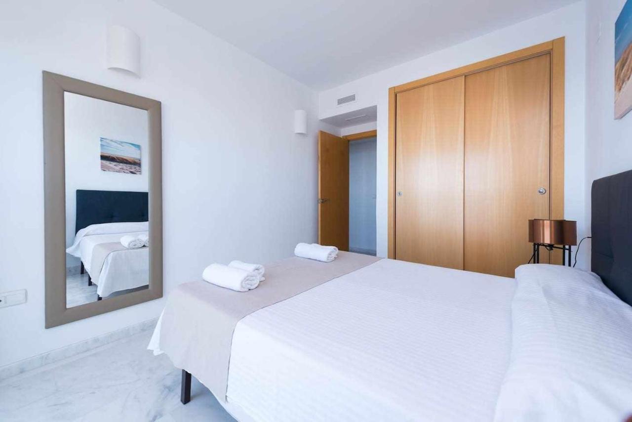 High Rise Apartment On The 39Th Floor With Private Terrace And Sea Views Μπένιντορμ Εξωτερικό φωτογραφία