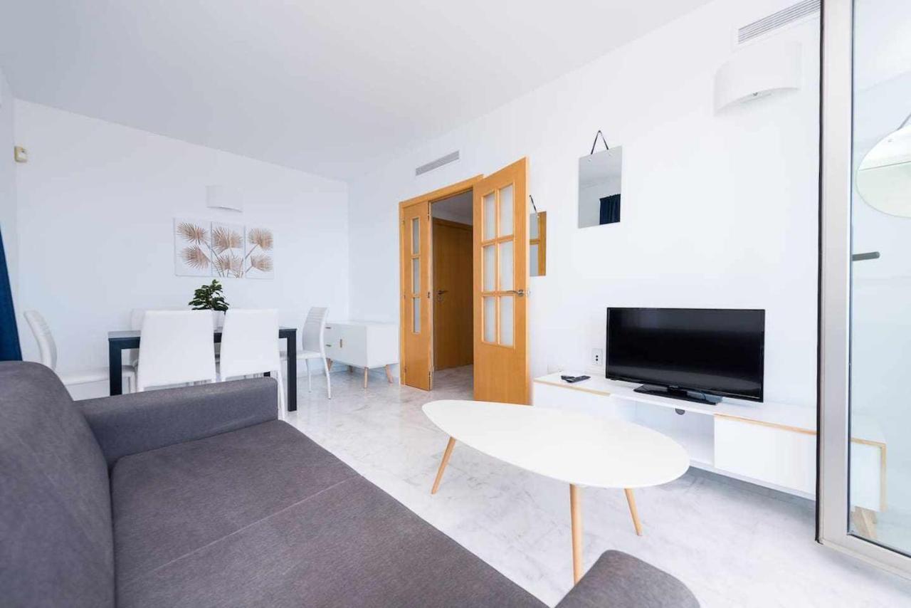 High Rise Apartment On The 39Th Floor With Private Terrace And Sea Views Μπένιντορμ Εξωτερικό φωτογραφία